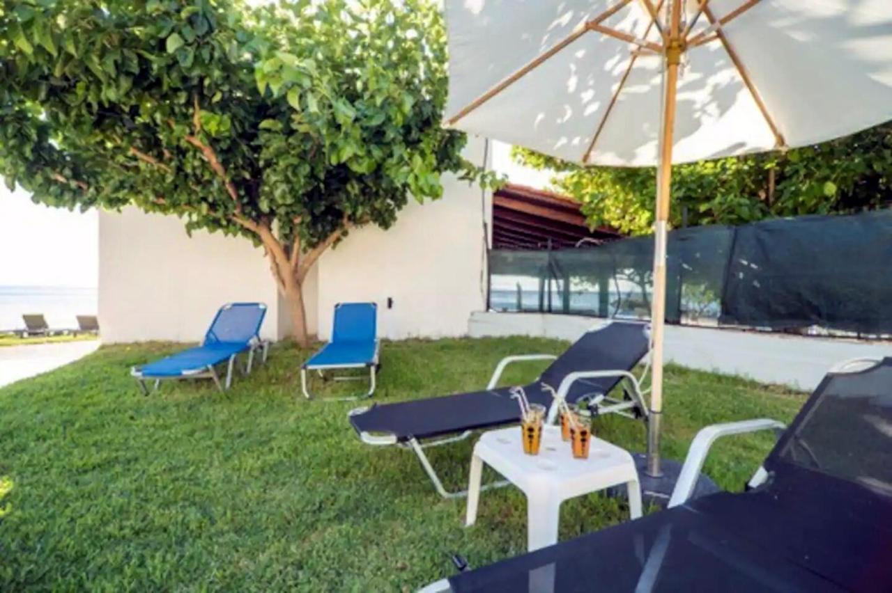 House Just On The Beach -Included 2 Canoe, 2 Bicycles Ravdhoúkha Exterior foto
